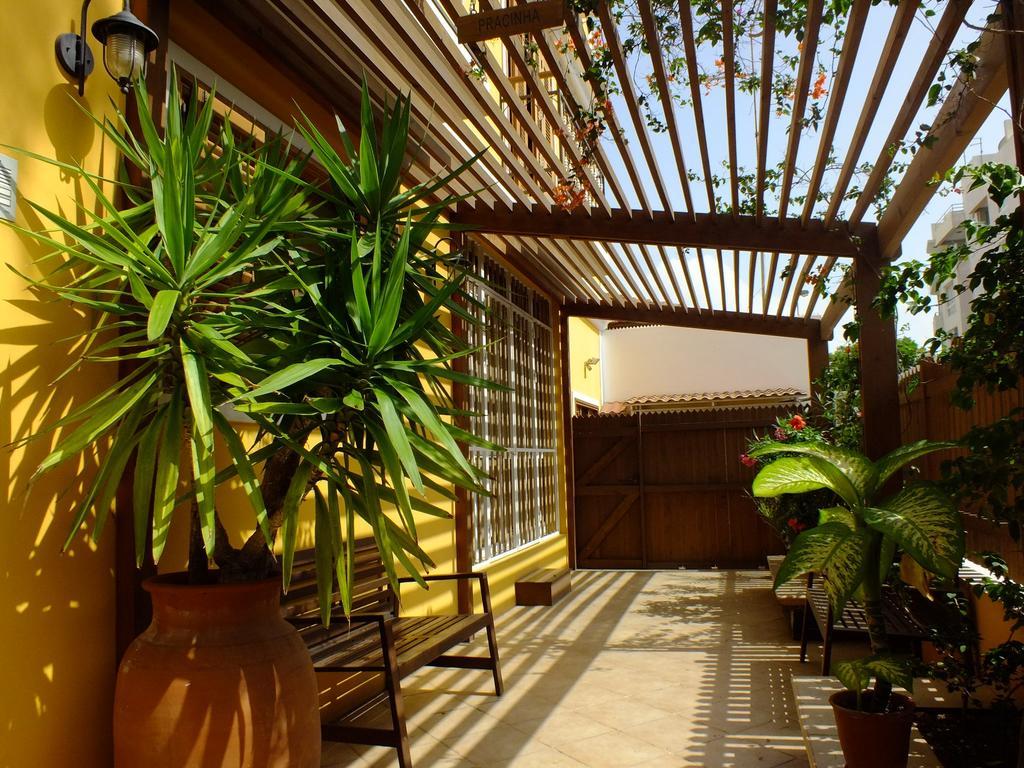 Kira'S Boutique Hotel Мінделу Екстер'єр фото
