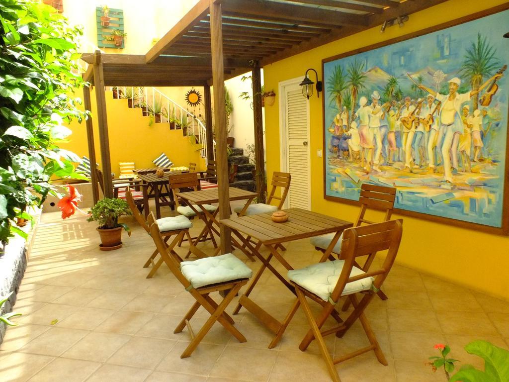 Kira'S Boutique Hotel Мінделу Екстер'єр фото