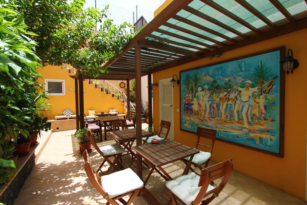 Kira'S Boutique Hotel Мінделу Екстер'єр фото